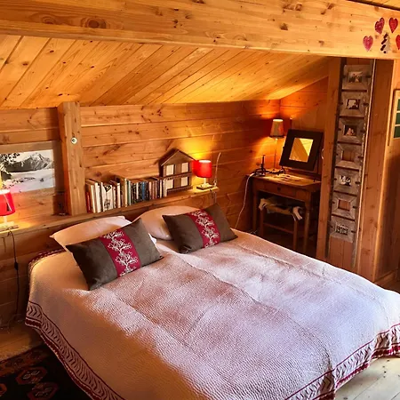 Le Lauzet Alpesi faház